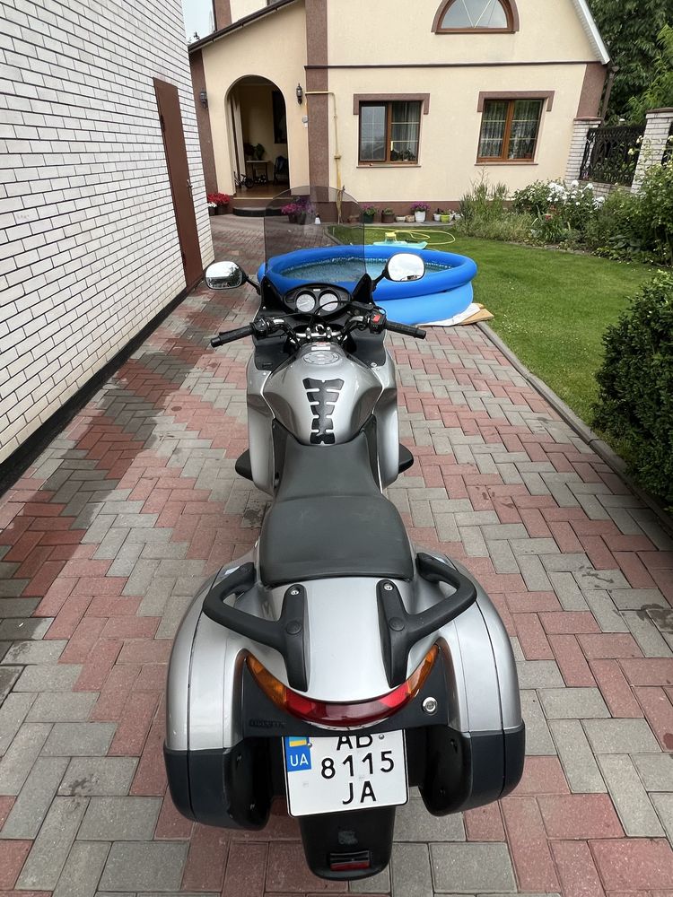 Honda NT 650 V Deauville