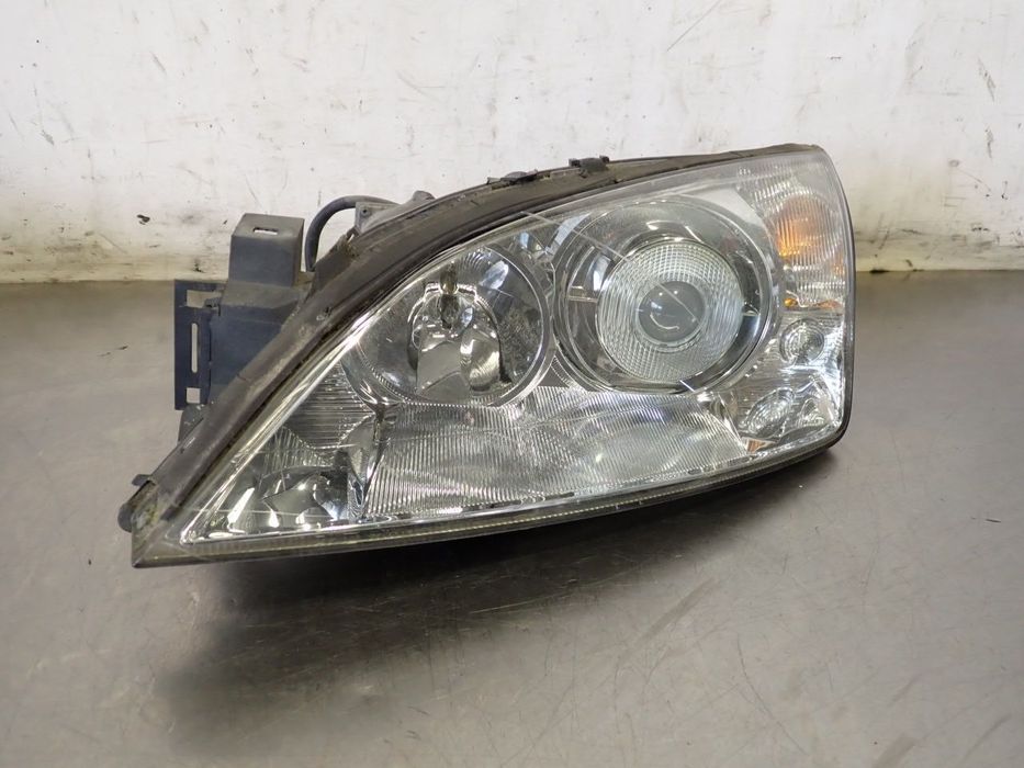 LAMPA LEWA PRZEDNIA XENON FORD MONDEO 2.0 0301174273
