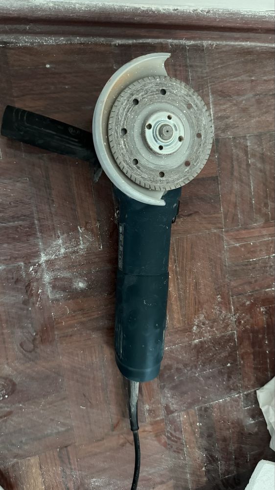 Rebarbadora Bosch 125 mm