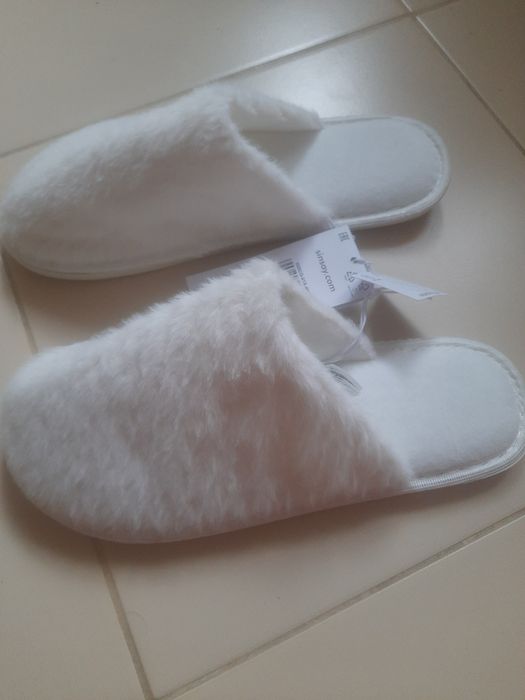 Nowe kapcie damskie 40, Sinsay