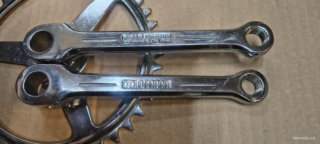 Pedaleira ciclo farol 40 dentes/ bicicleta clássica roda 20/24,