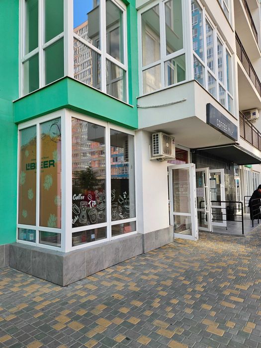 Угловое помещение  40кв.м  магазин,салон,кофейня ЖК Акварель