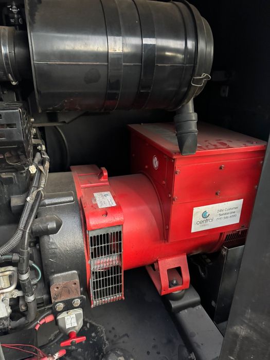 Agregat prądotwórczy SDMO R90C3|90 kVA|John Deere|2011|stan bdb