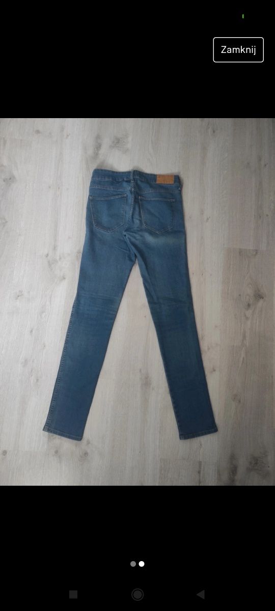 Spodnie skinny 26/32.