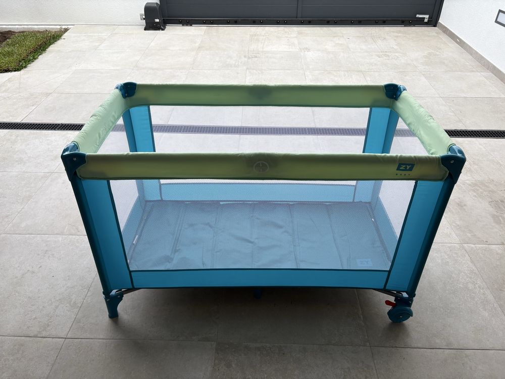Cama de viagem zippy