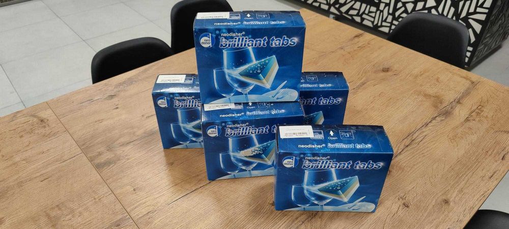 Tabletki do zmywarki gastro Dr. Weigert Neodisher Briliant 5 OPAKOWAŃ