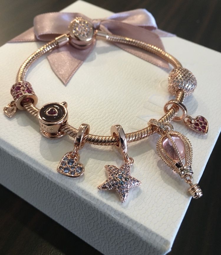 Charms Lśniąca Rozgwiazda rose gold