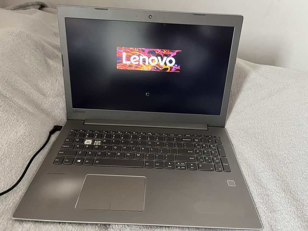 Laptop Lenovo ideapad 520-15IKB - stan używany