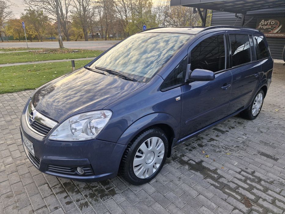 Opel Zafira 1.6 Газ-бензин