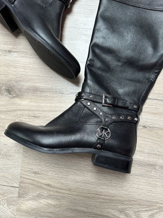 Чоботи  Michael Kors