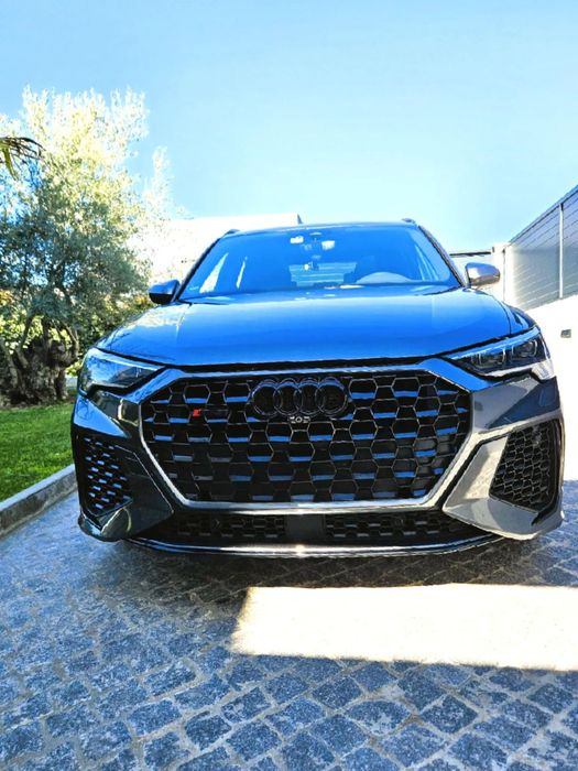 Audi RS Q3 2.5 TFSI quattro S tronic