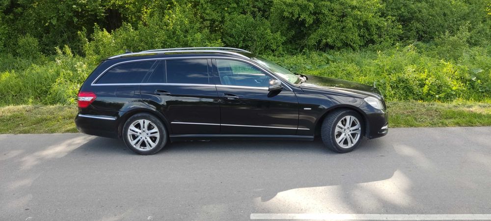Мерседес Е220 CDI