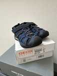 Sandalia GEOX 28