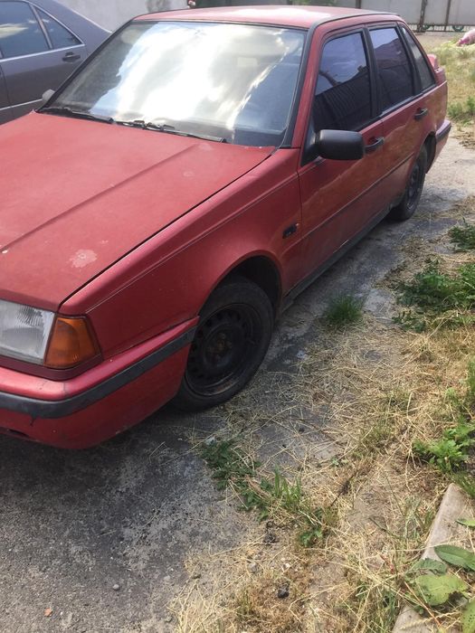 Вольво 440 90рік