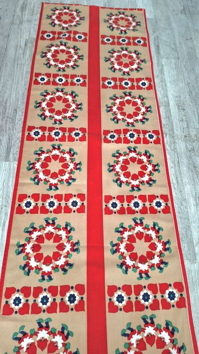Bieżnik w mikołaje 40x120