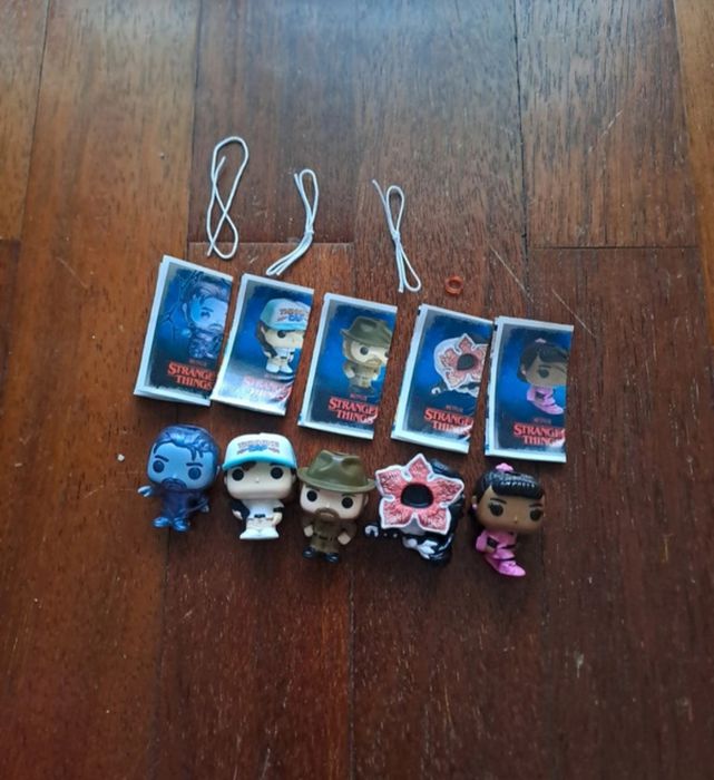 Funkos Pop kinder joy dos stranger things