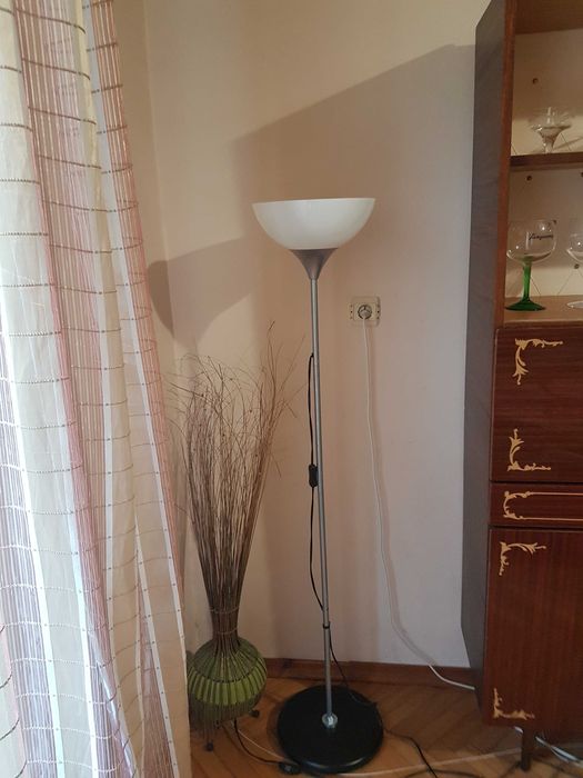 Оренда КІМНАТИ для ДІВЧИНИ на довгий термін УКУ, Лазаренко