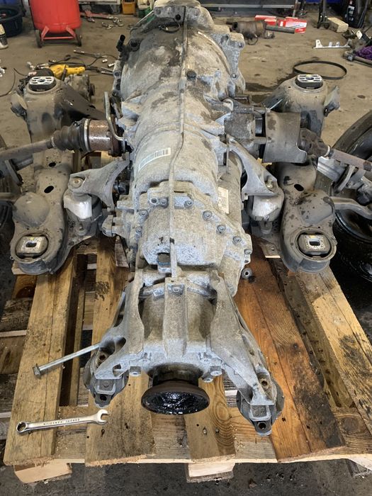 Audi a8 d3 lift  skrzynia biegow 4,2  360 KM
