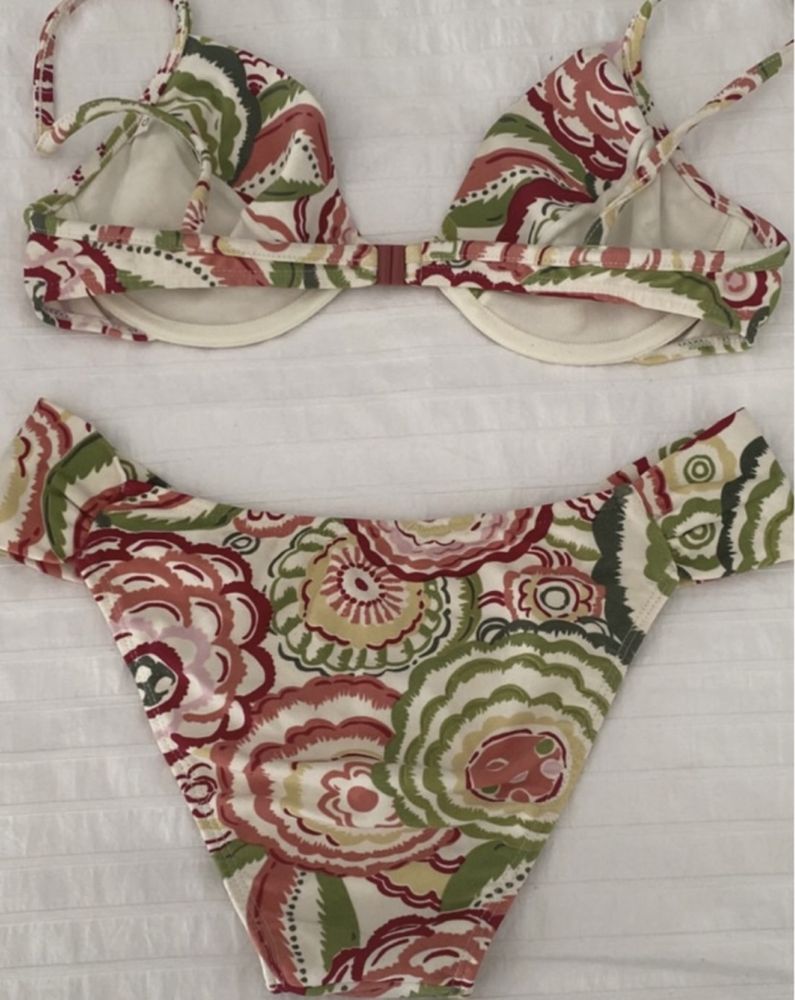 Bikini Tamanho M Padrão Floral da lennyniemeyer  20€