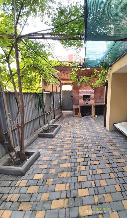 Продам готовый арендный бизнес  мини-гостиница Совиньон, море !