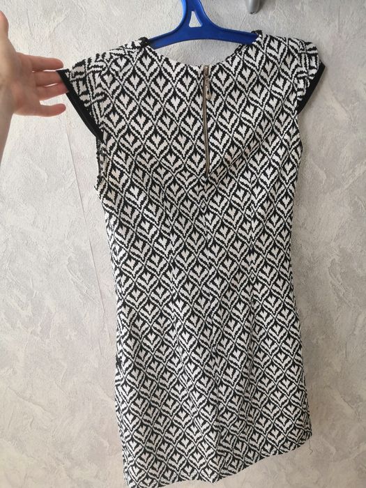 Сукні міні літні приталені, не мнуться