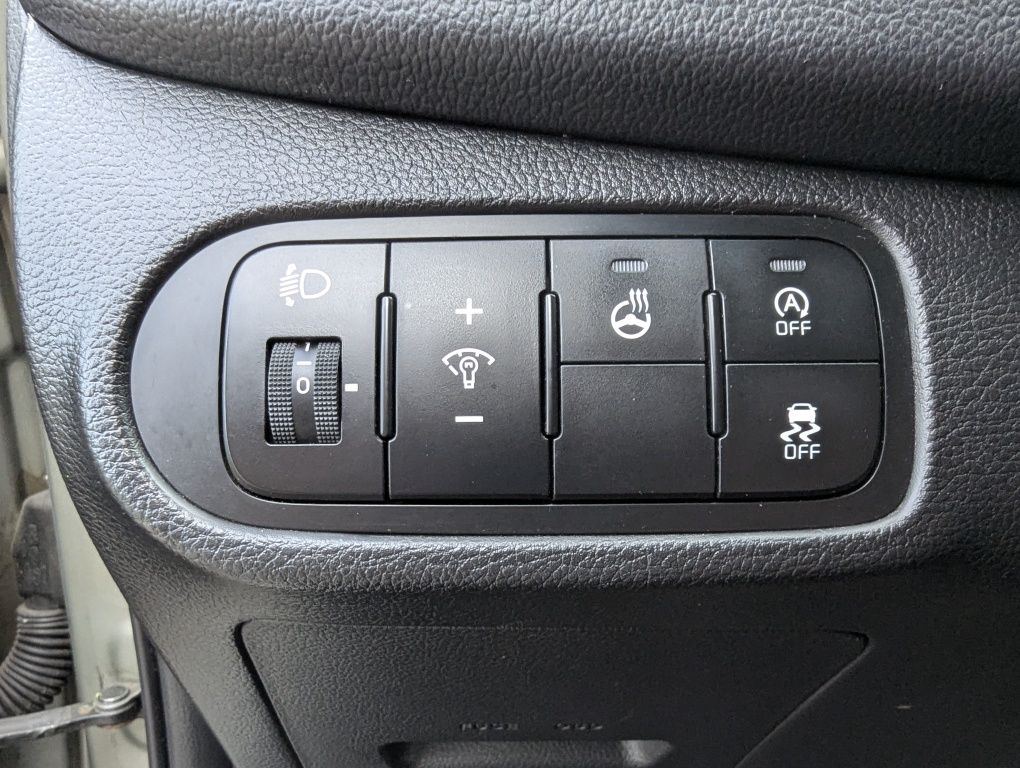 KIA Carens  2015