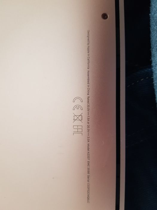Macbook Air M1 8GB 256ssd Szybka sprzedaz