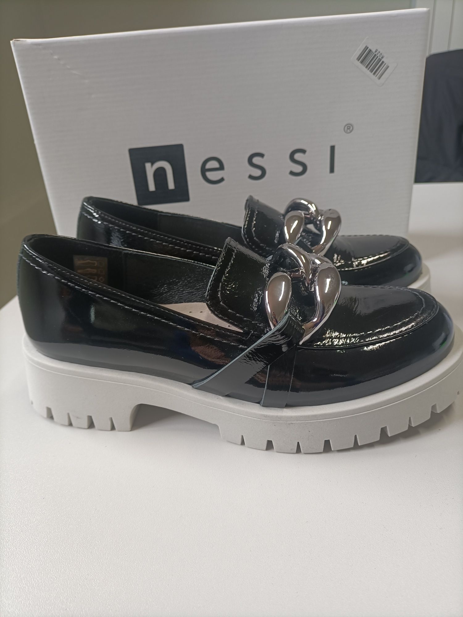 Mokasyny Nessi 37