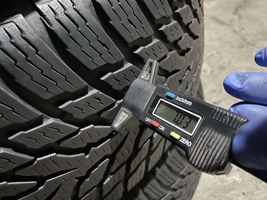 235/50 R17 Nokian (Фінляндія) 4шт./ зима