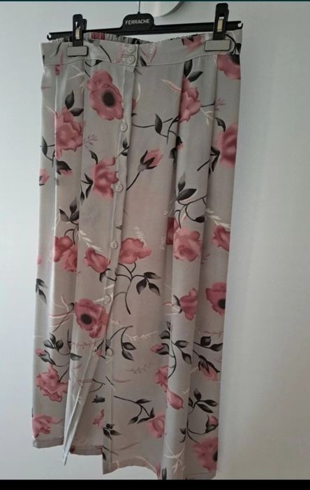 Saia de verão comprida M