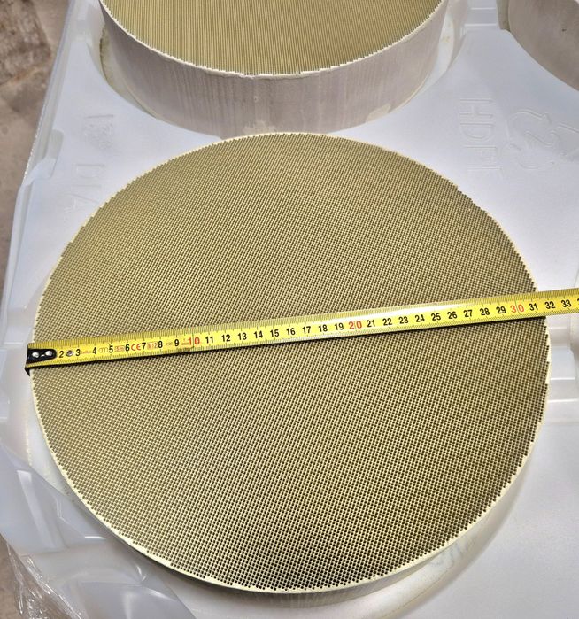 Wkład katalizatora D⁠P⁠F⁠ Scania Daf 2⁠8⁠85⁠2⁠8⁠0⁠0⁠1 S⁠C⁠A⁠ C⁠E⁠CAT