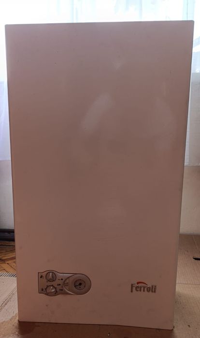 Газовий котел Ferroli