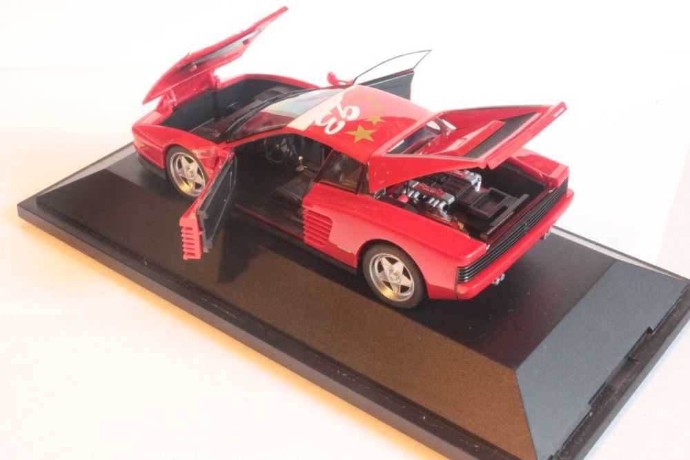 Ferrari Testarossa Herpa 1:43 model