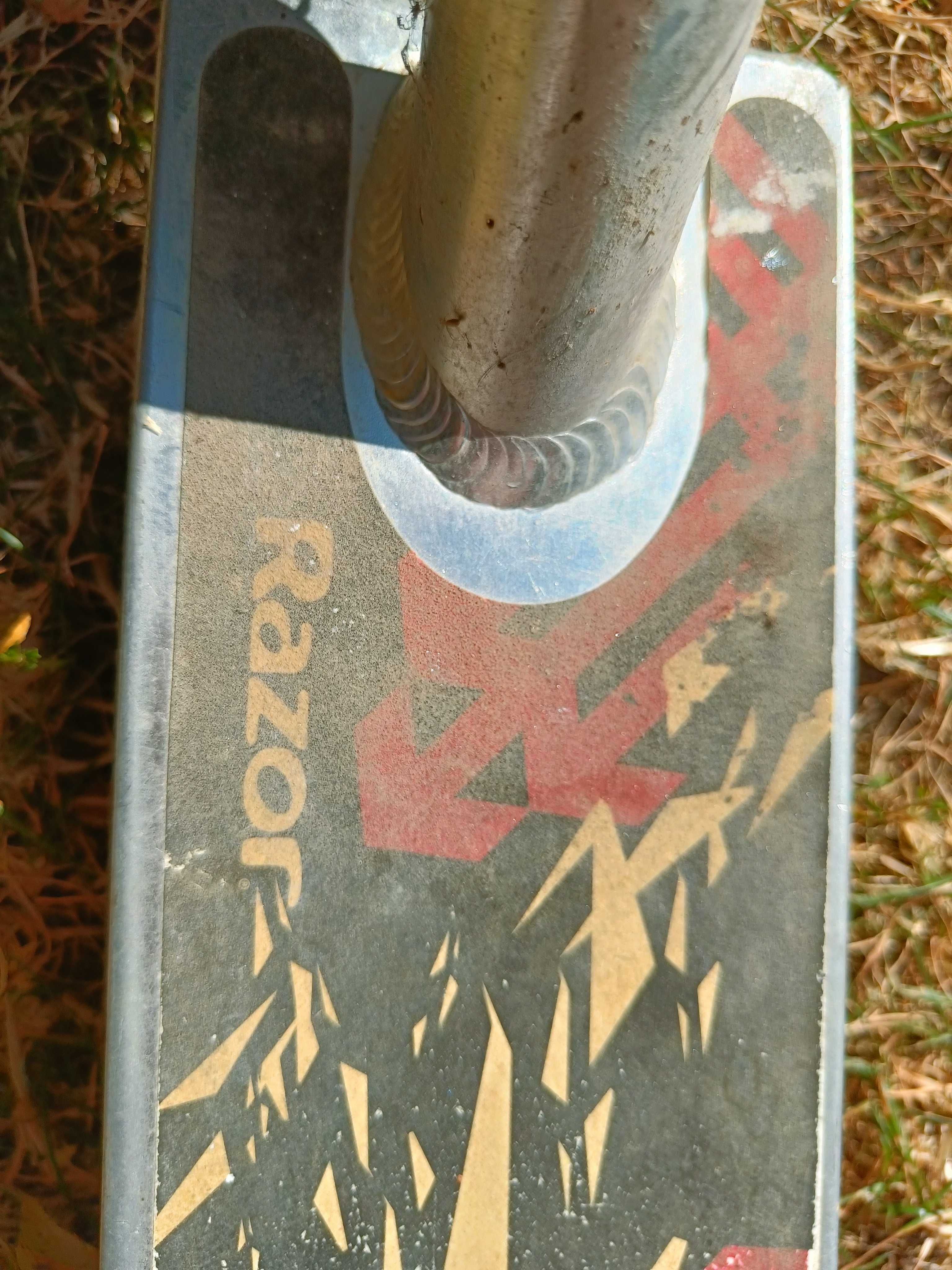 Hulajnoga Razor Pro – baza / części (deck, widelec)