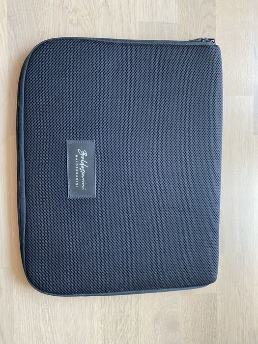 Пыльник пильник  prada etro