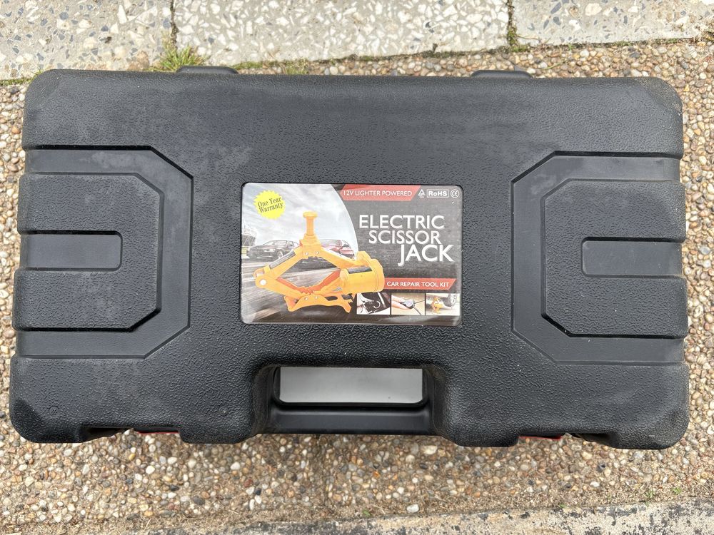 Podnosnik samochodowy lewarek elektryczny 3T