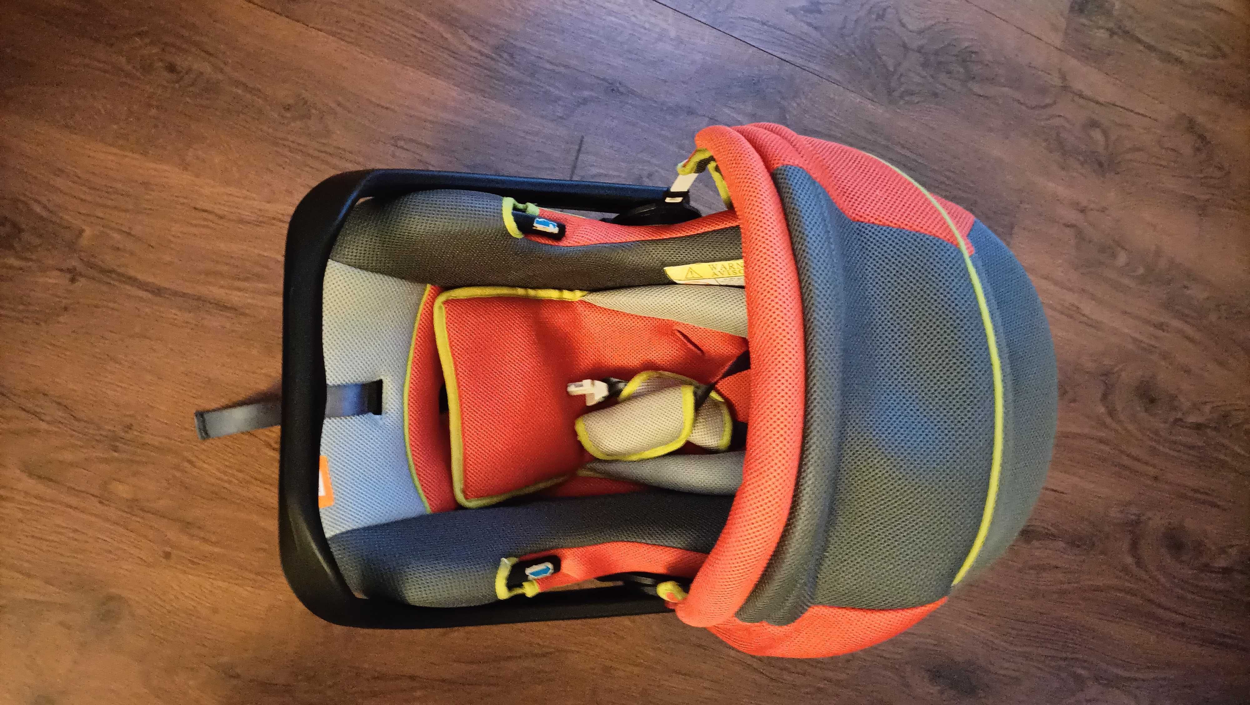 Carrinho de Bébé Zippy + Ovo + Alcofa