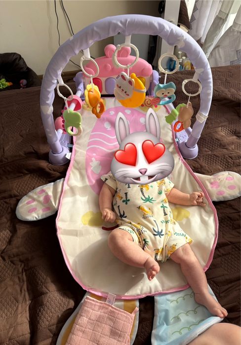 Килимок для малюків. В чудовому стані.