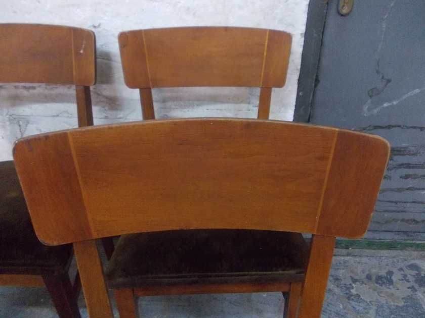 Stare drewniane krzesła 2 szt.
