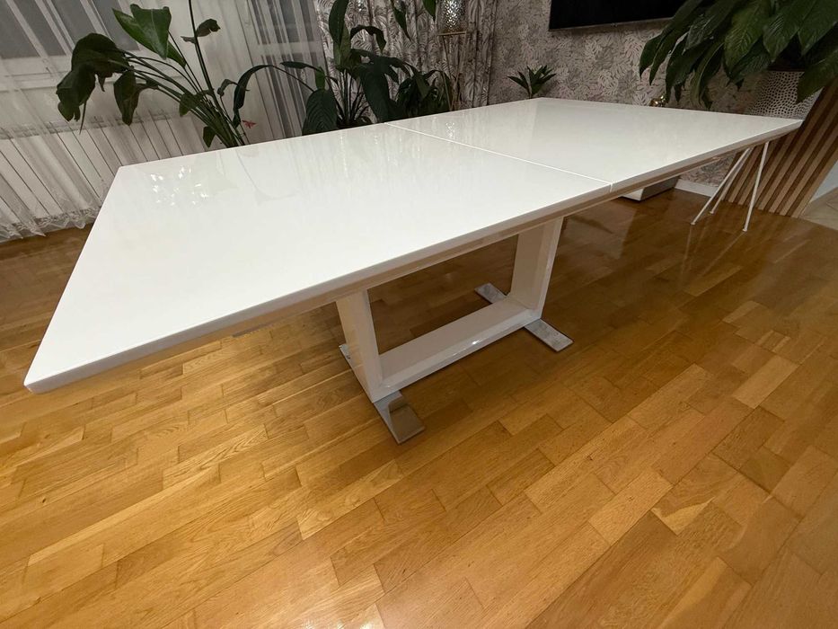 Stół rozkładany  jadalnia/salon
