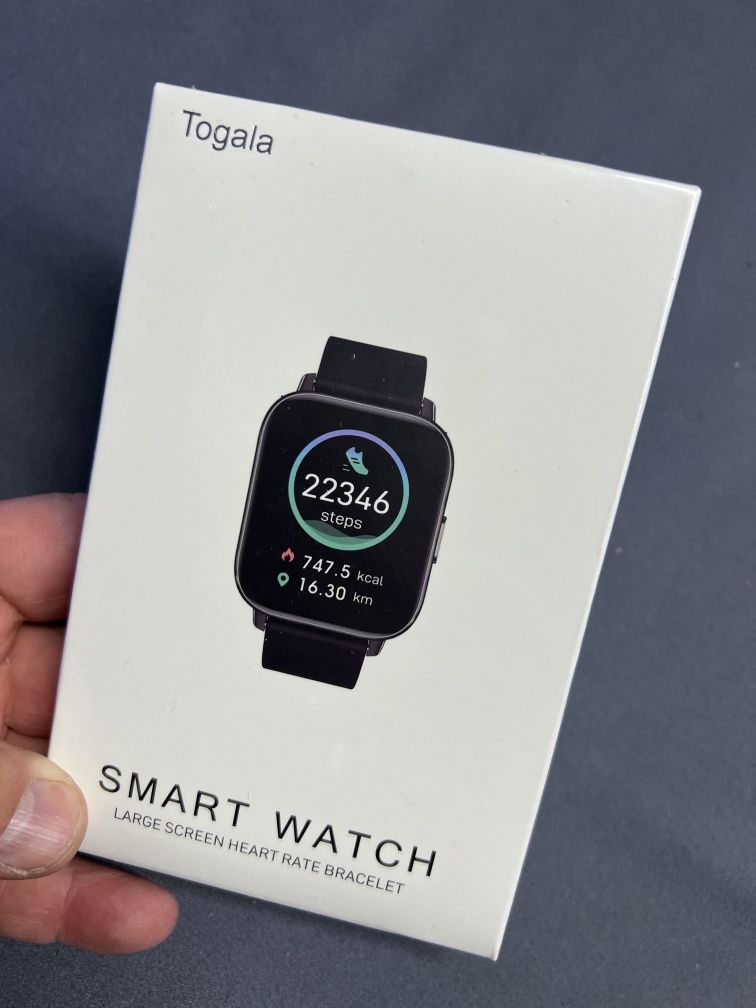 Nowy smartwatch rogala zegarek sportowy monitor aktywności.