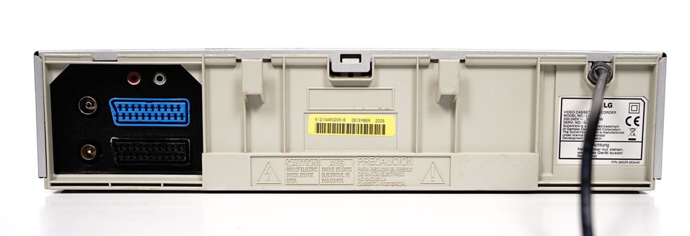 Magnetowid 6-głowicowy LG LV4747 NTSC System.popr.obrazu LP/SP Hi-Fi S