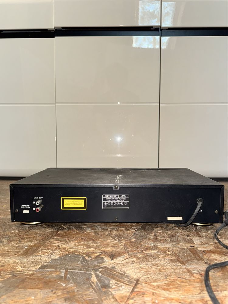 studio standard by fisher compact disc player AD-580