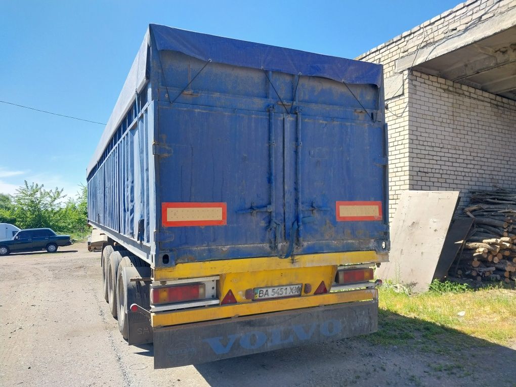 Напівпричіп контейнеровоз