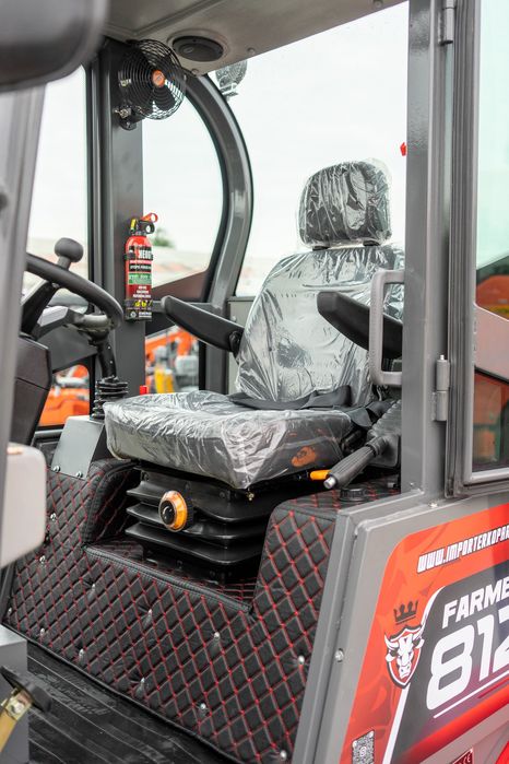 Ładowarka kołowa przegubowa udźwig 1200 kg + osprzęt + szerokie opony