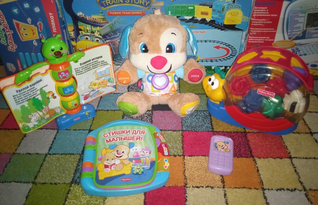 Развивающие интерактивные игрушки Fisher-Price