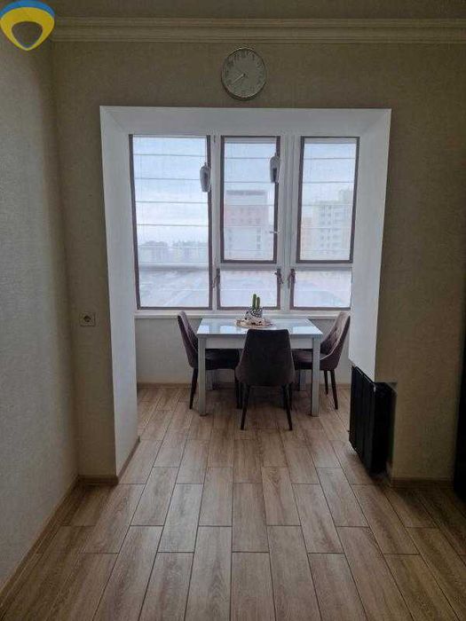Продам 2 кімнатну кв-ру на вул. Сахарова !