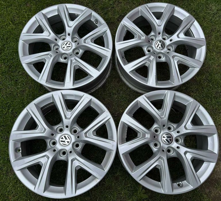 Alufelgi 5x112 r17 VW Touran Tiguan Passat B6 B7 Golf Jetta Sharan 98#