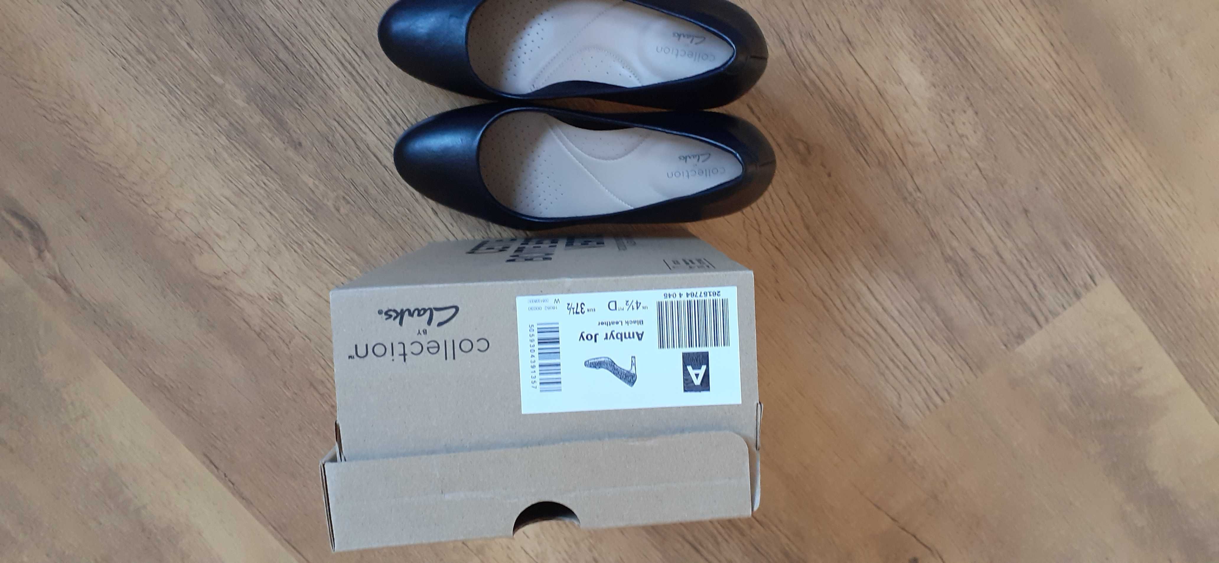 Clarks czółenka z platformą Ambyr Joy