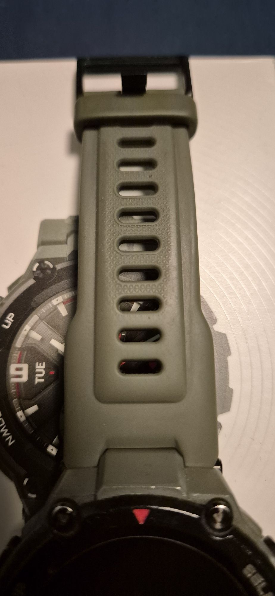 Smartwatch Amazfit t-rex w stanie bdb